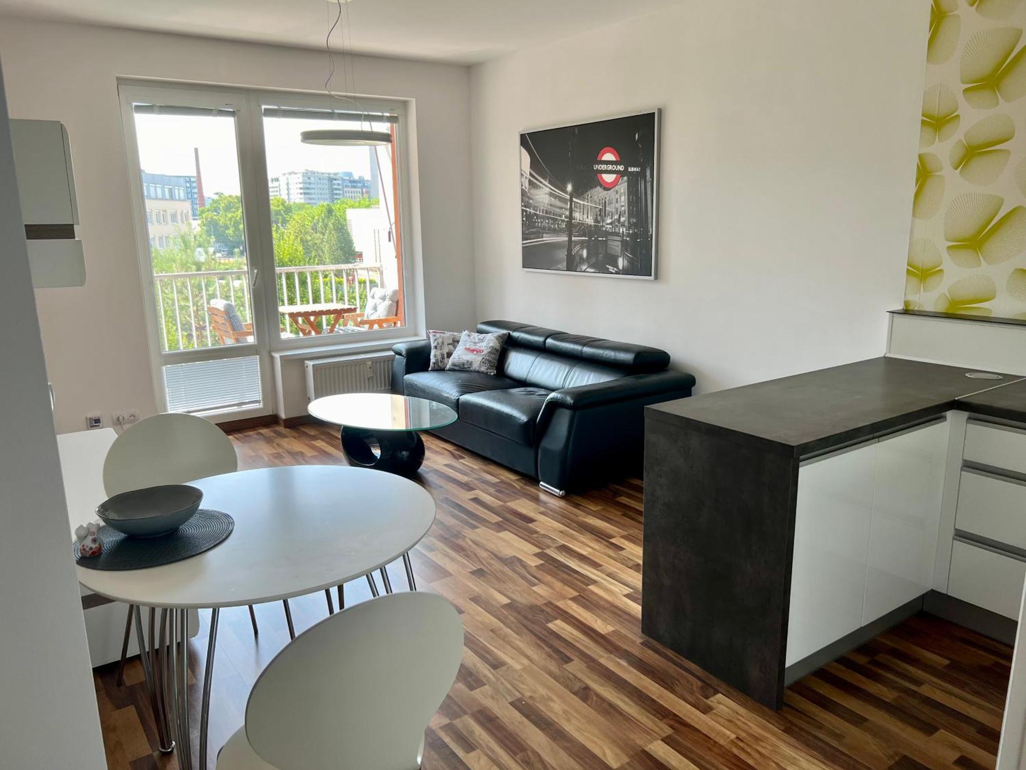 Apartment Jegeho Bratislava - Tipos Arena Exterior foto